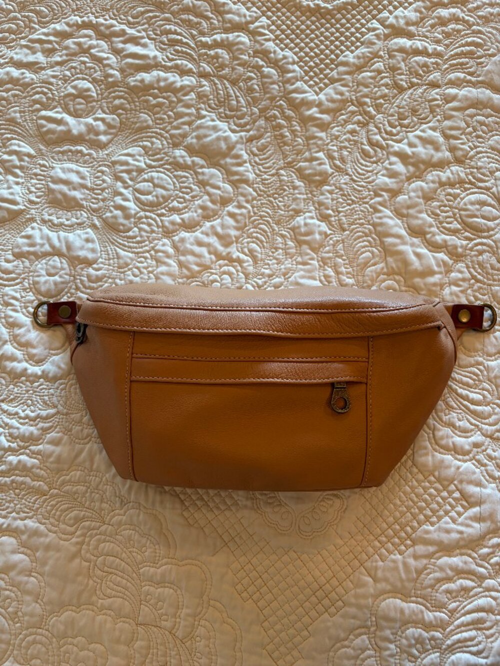 Parker Thatch Cross Your Heart Sling - Leather Butterscotch